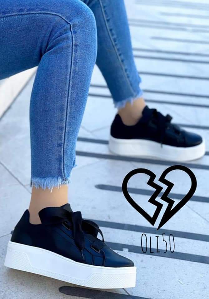 Tenis Modelo Oli