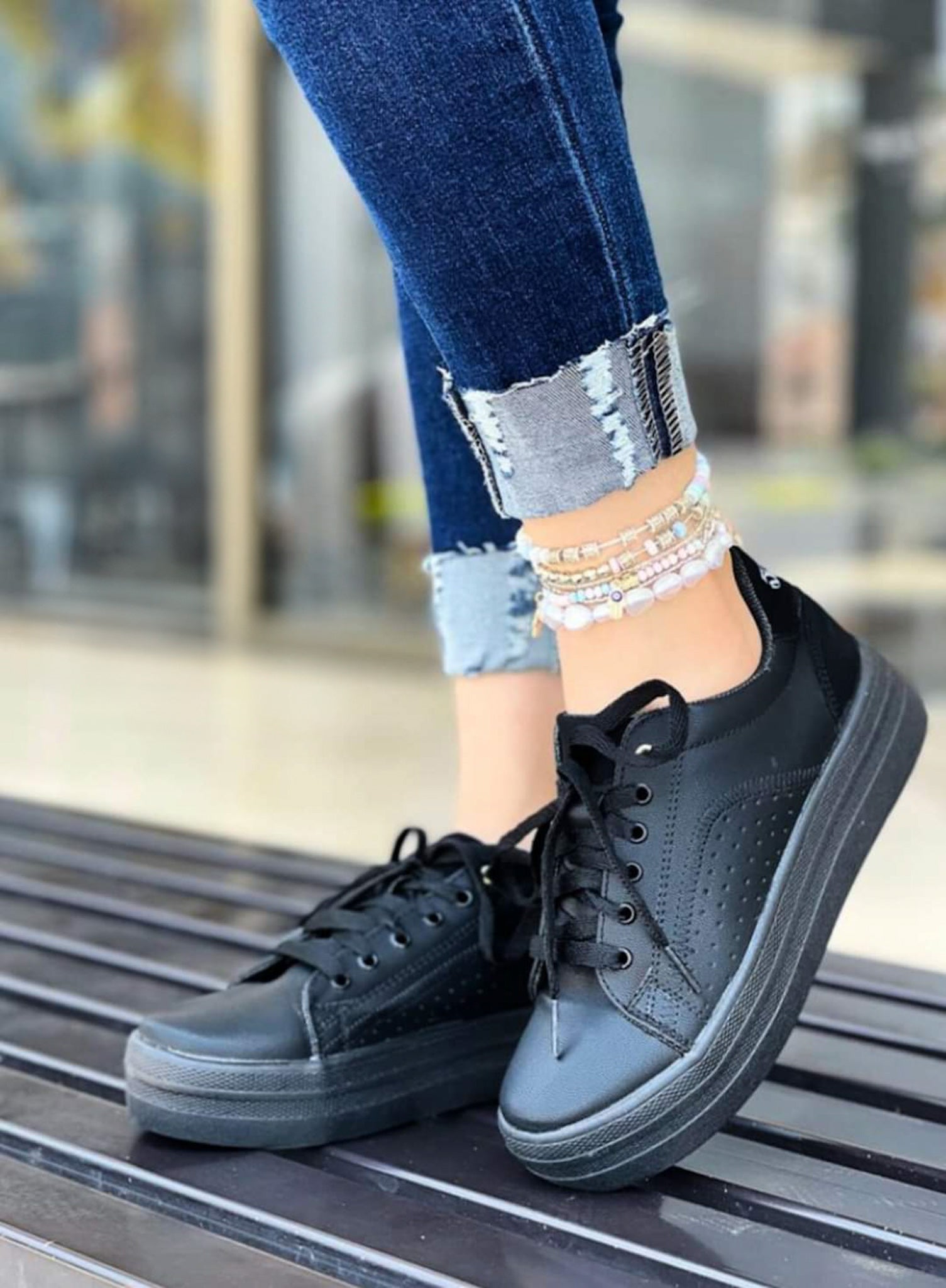 Tenis Modelo Zig Zag