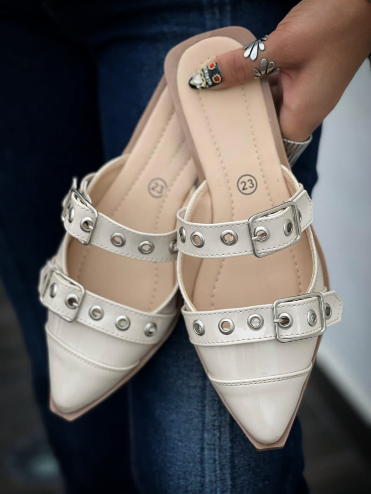 Mules Modelo Yakmule