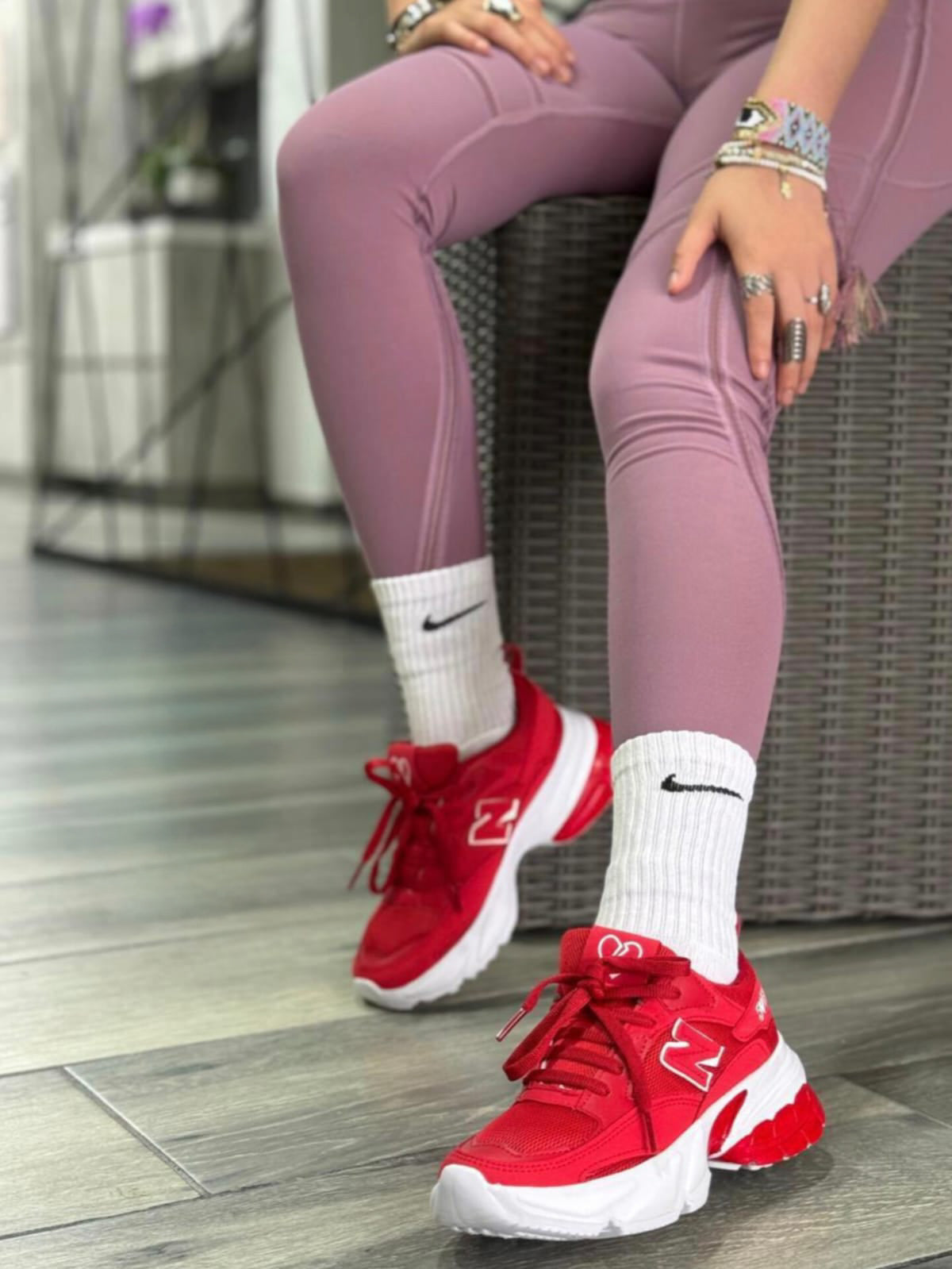 Tenis Deportivos Modelo NB18