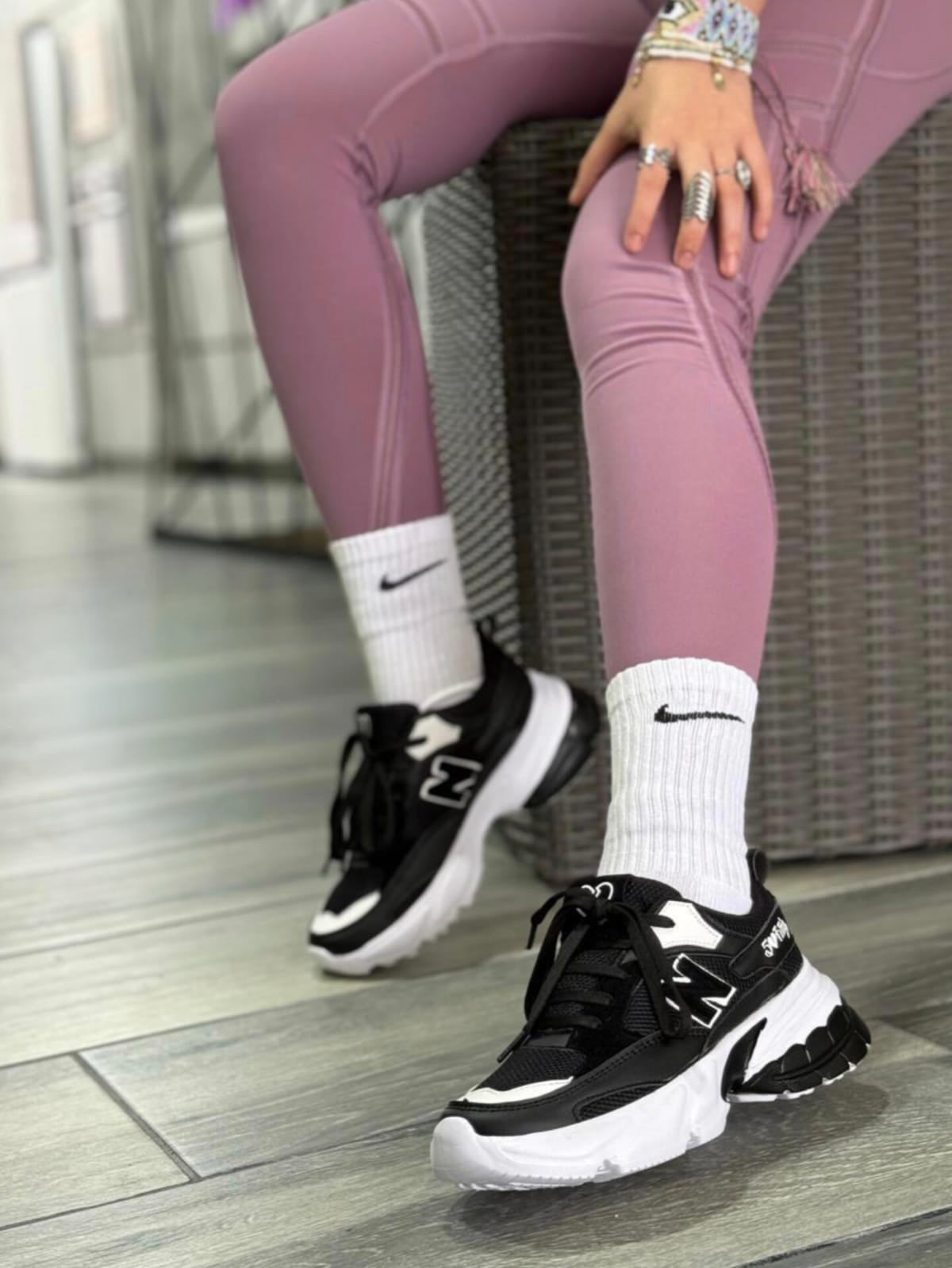 Tenis Deportivos Modelo NB18